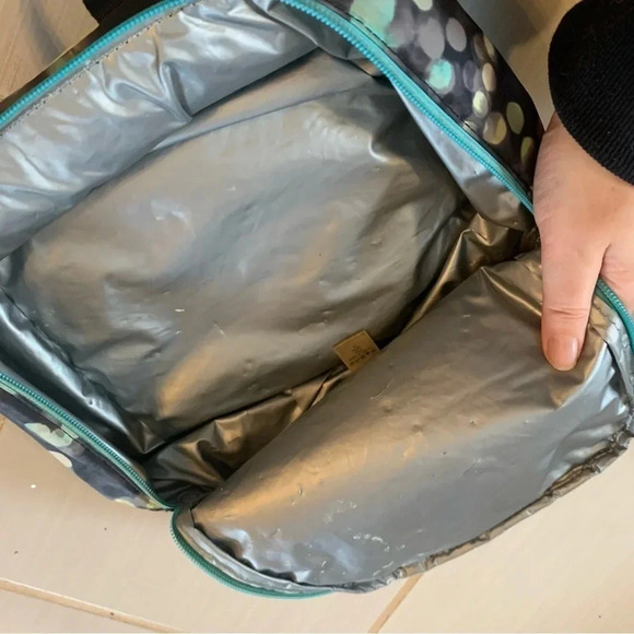Lululemon Kids Ivivva  Insulated Lunch Kit - Picture 4 of 8